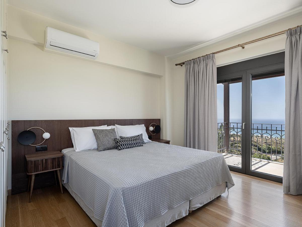 Villa Heora - The Floating Residence Tria Monastiria ภายนอก รูปภาพ